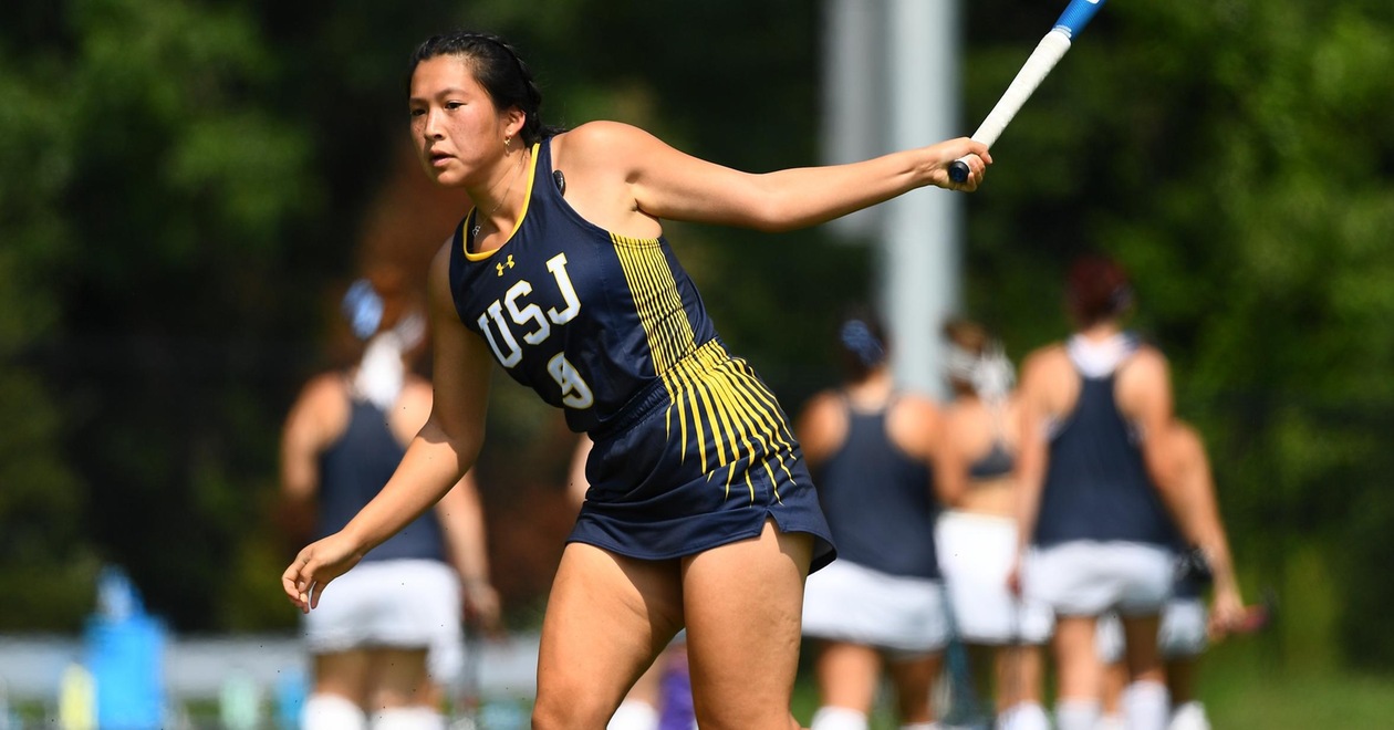 Field Hockey Hosts Breast Cancer Awareness Game With Rivier Saturday