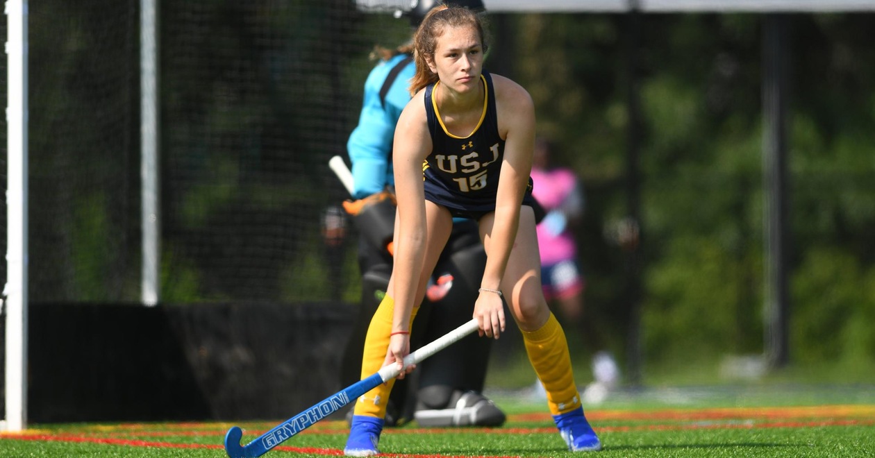 Field Hockey Downs Regis On The Road Wednesday, 3-2