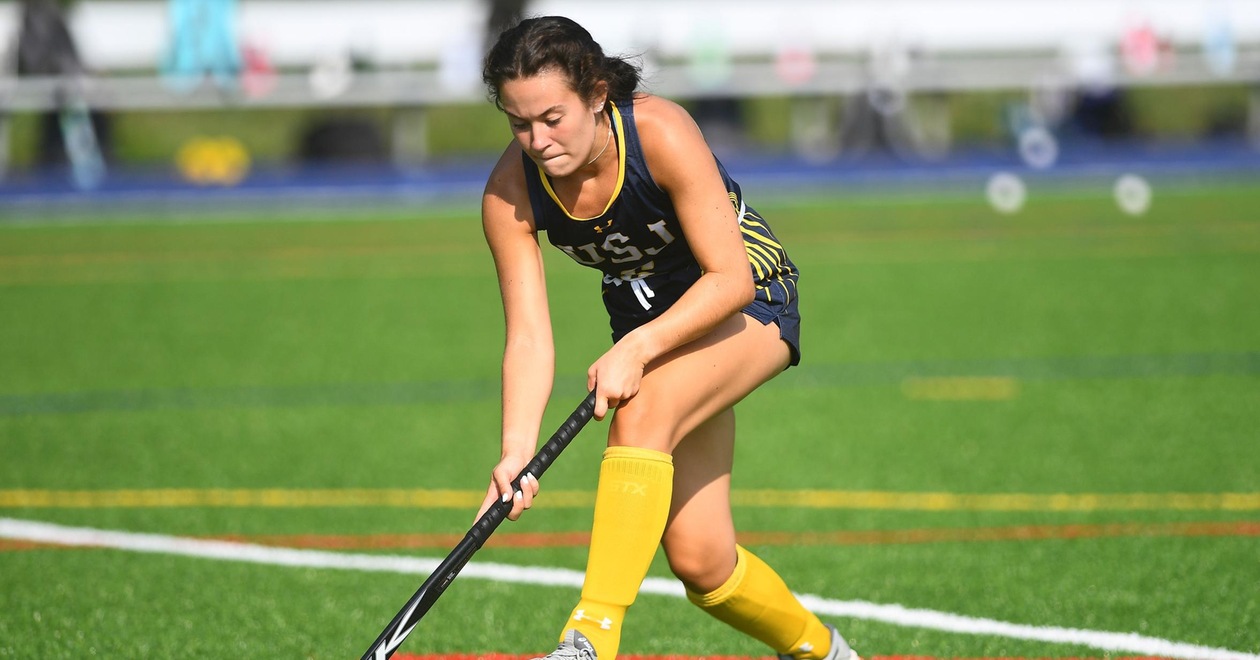 Bears Get Big In Second Half, Defeat Field Hockey, 4-1
