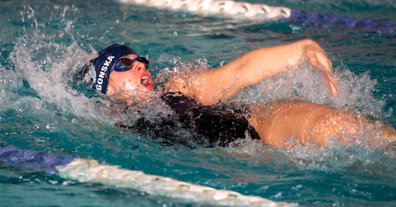 Women's Swim & Dive Victorious In First-Ever Falcon Invite