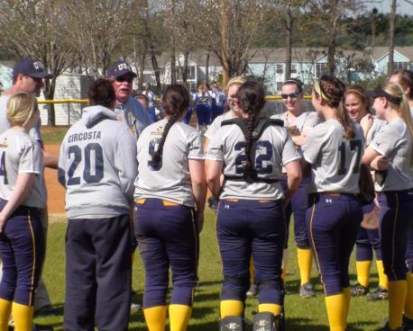Softball Wraps Up Spring Training Trip