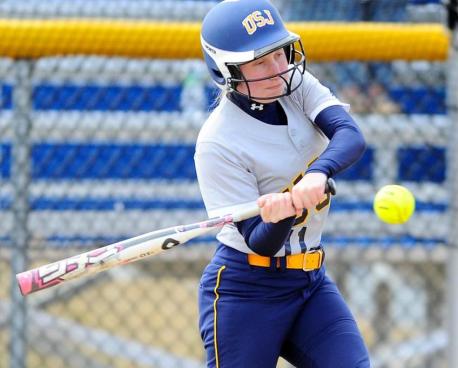 Softball Sweeps Suffolk