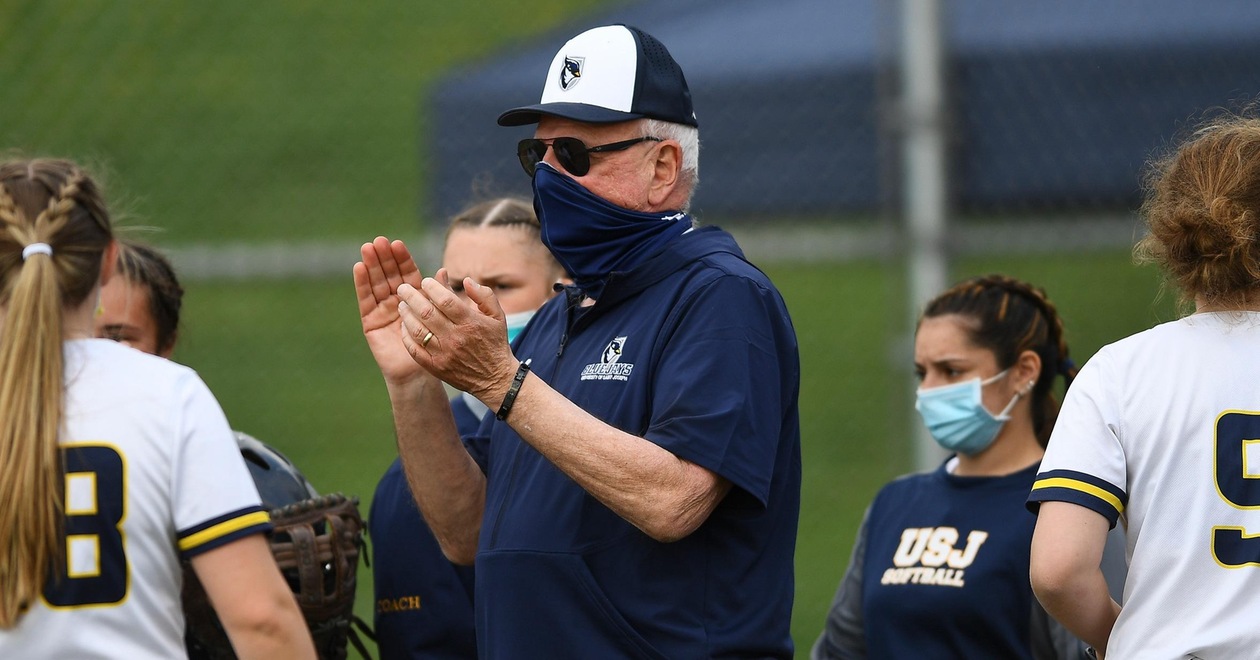 Softball Splits Saturday GNAC Doubleheader