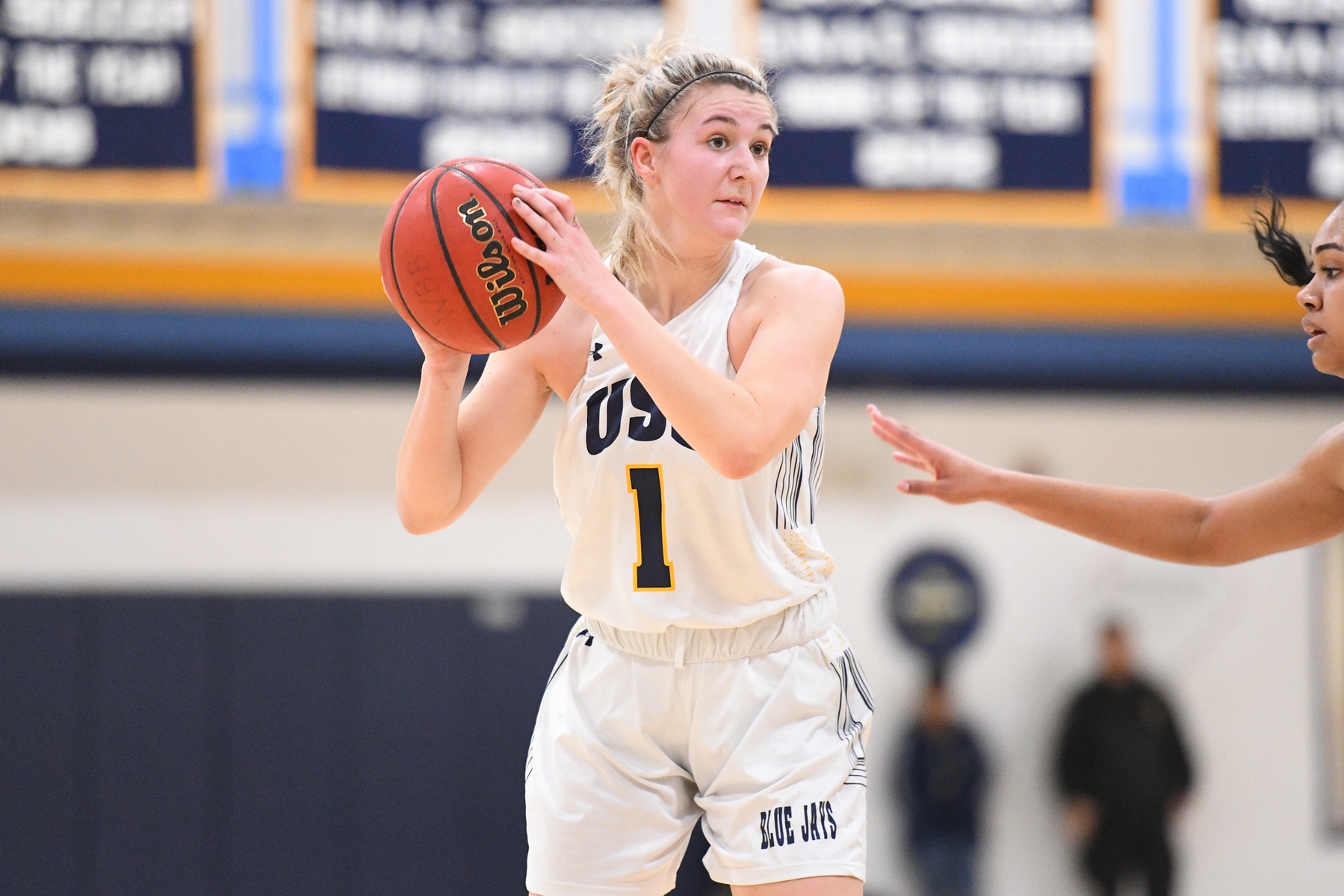Chargers Pull Away In Fourth, Defeat Blue Jays In Season Finale
