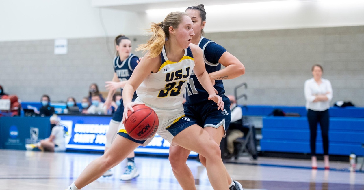 Women's Hoops Dominates Dean, Earns 11th Win Of The Season