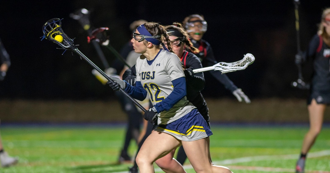 Women's Lacrosse Drops Conference Opener To JWU Tuesday, 19-7