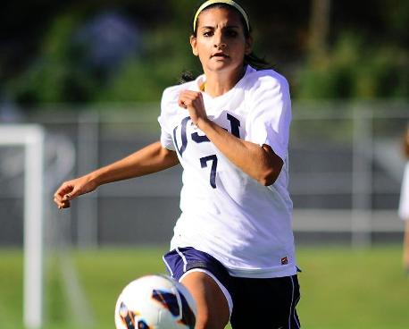 Soccer Edged at Western, 2-1
