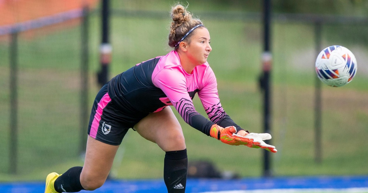Women's Soccer Clipped By Regis Saturday, 1-0