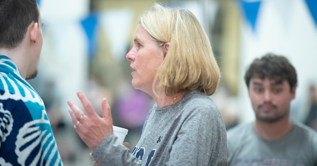 Straker Steps Down From USJ Swimming & Diving Programs