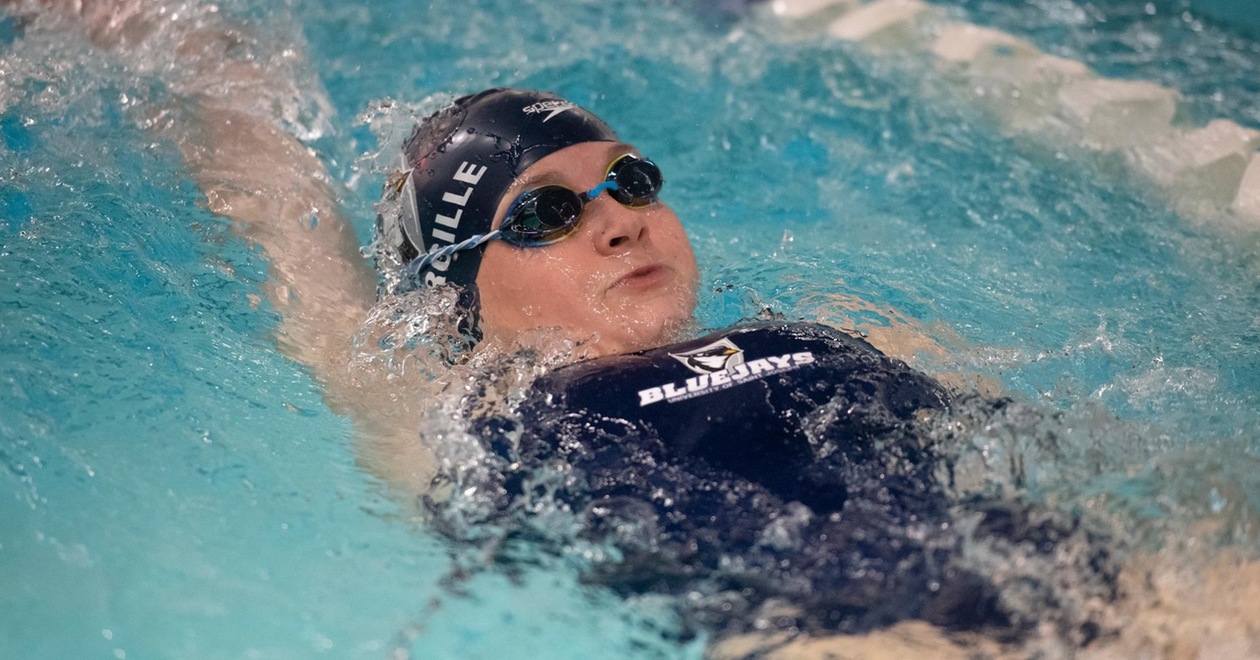 Women's Swimming & Diving Competes at RWU Invitational
