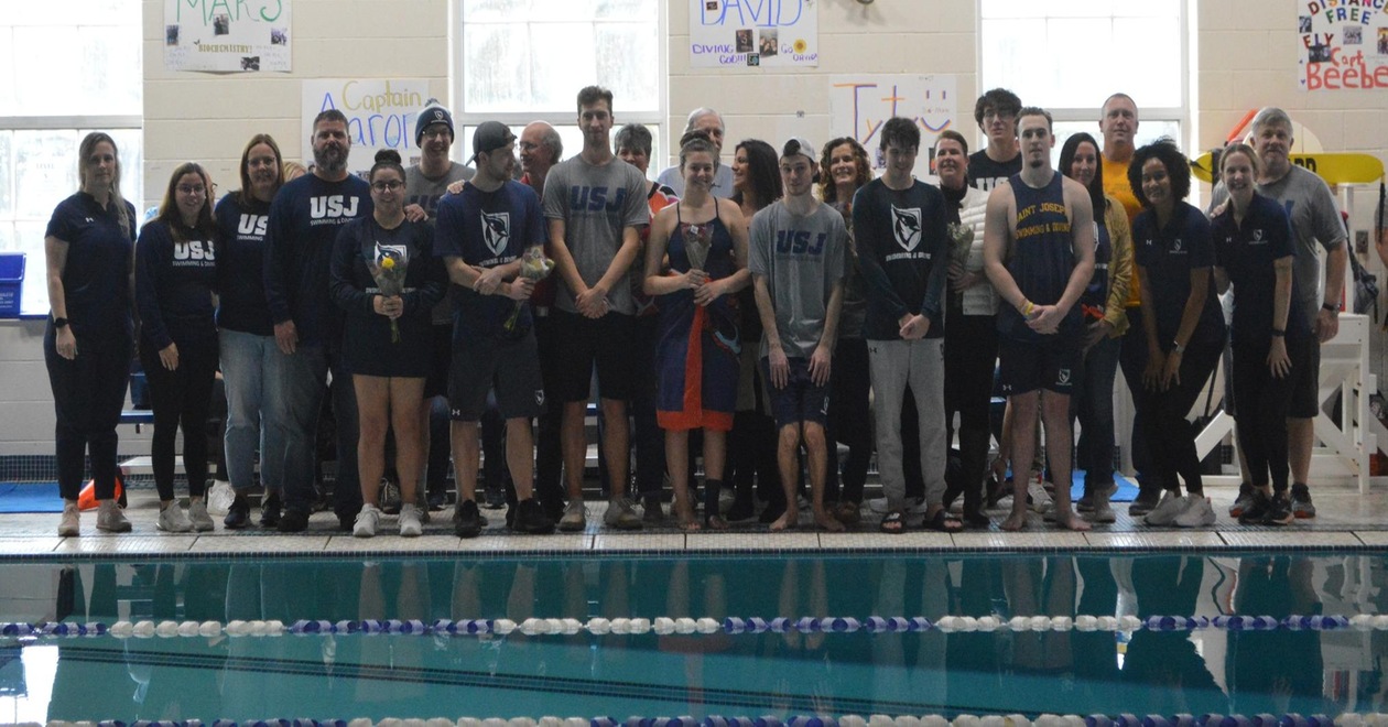 Women's Swimming & Diving Splits Double-Dual Meet With AMC and CSC During Senior Day
