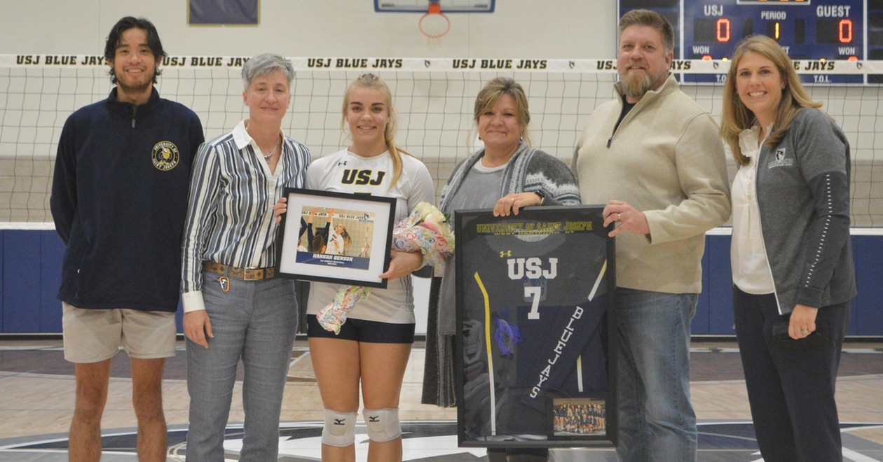 Benson Collects 600th Kill, USJ Splits Senior Day Tri-Match